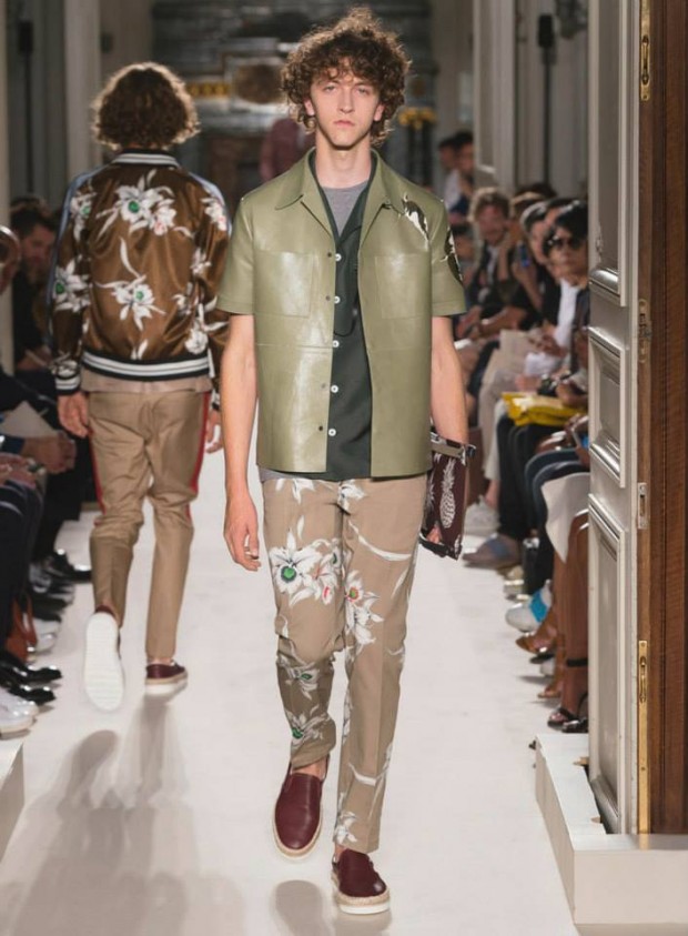 VALENTINO (47)