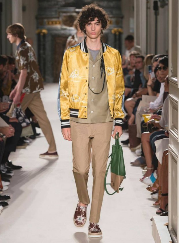 VALENTINO (66)