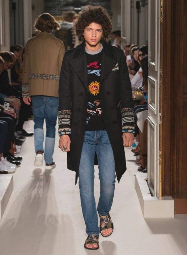 VALENTINO (69)