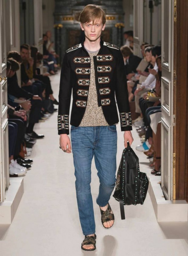 VALENTINO (71)