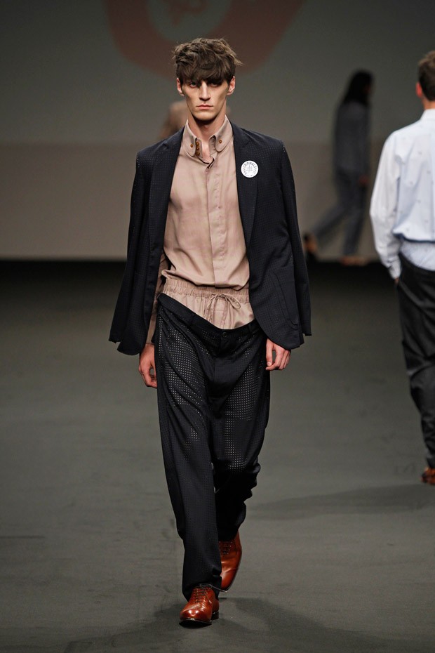 VivienneWestwoodSS16Man 19