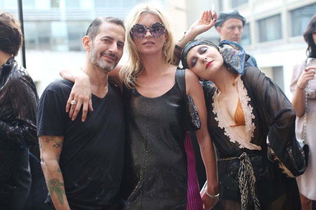 Marc-Jacobs-Kate-Moss-et-Catherine-Baba