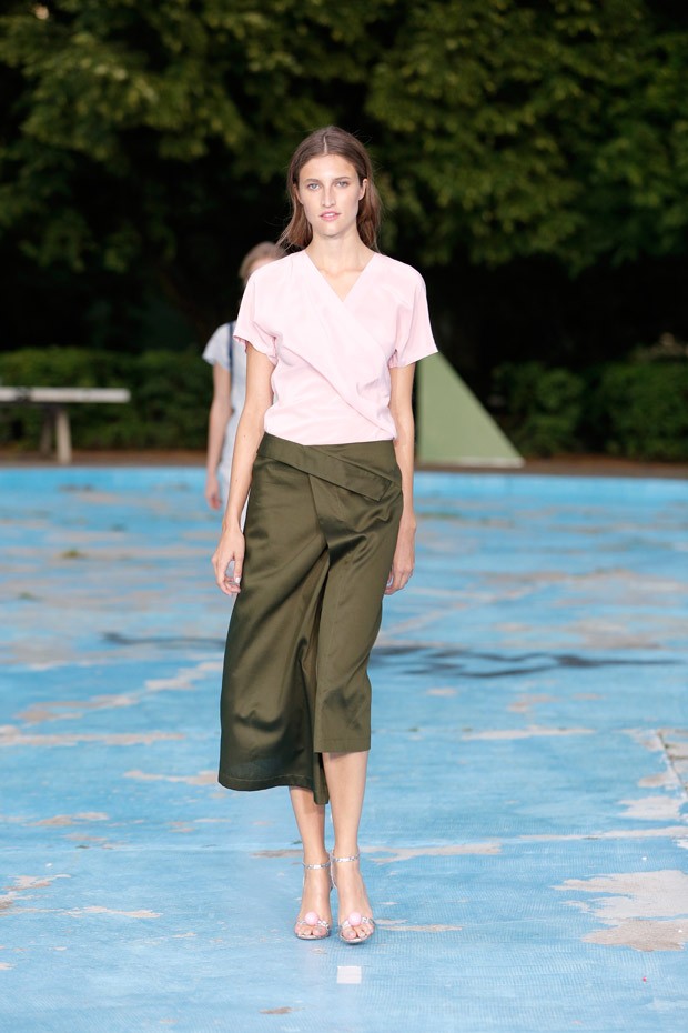 PerrretSchaadShowSS16-13