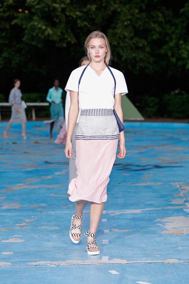 PerrretSchaadShowSS16-33