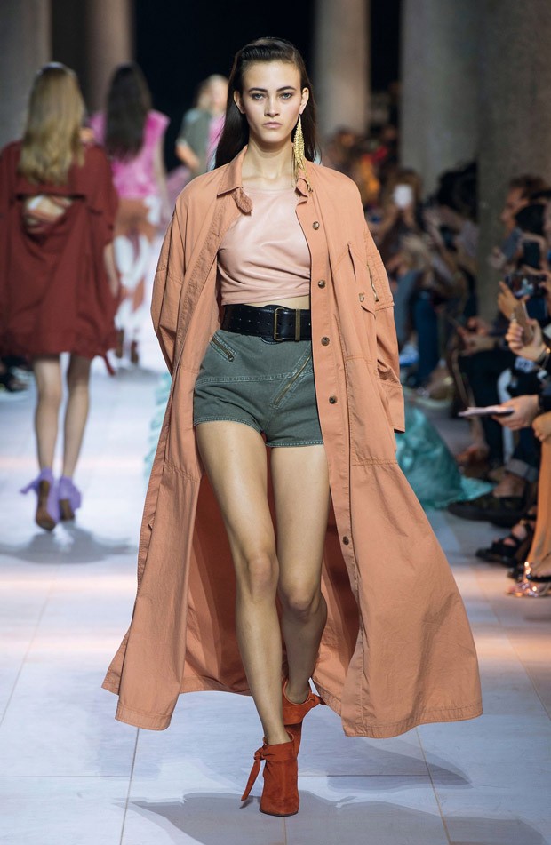 RobertoCavalliSS16 04