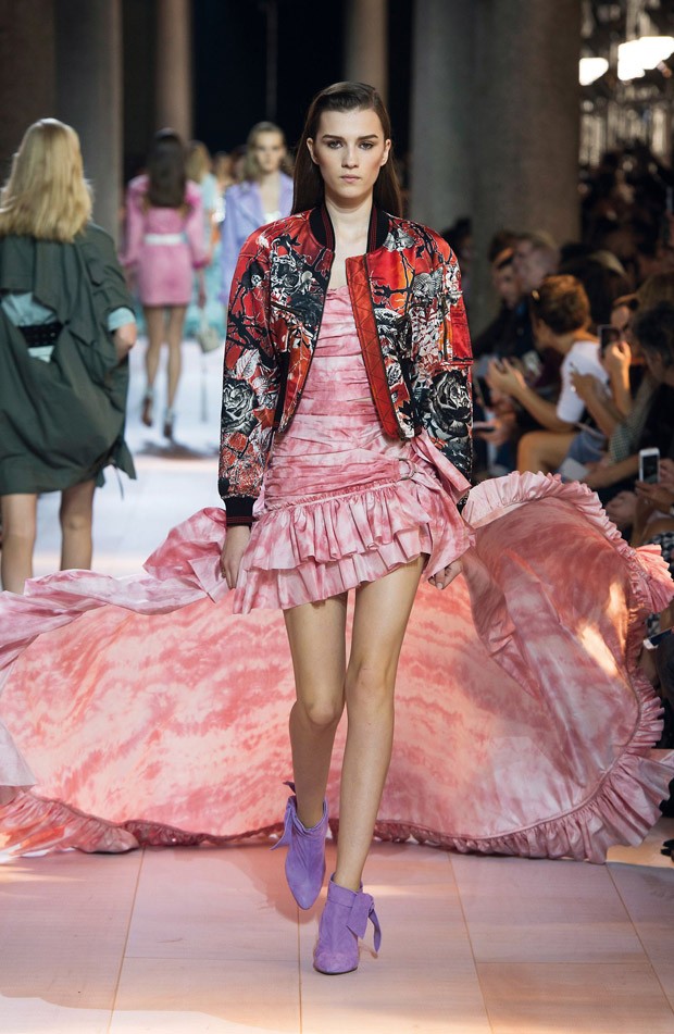 RobertoCavalliSS16 09