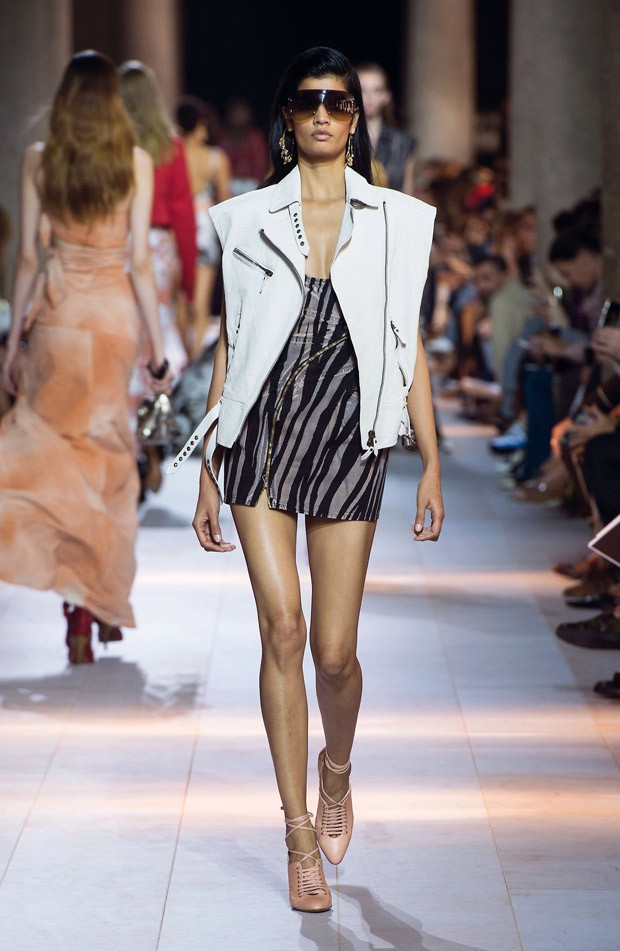 RobertoCavalliSS16 26
