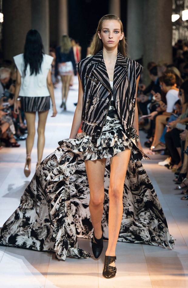 RobertoCavalliSS16 28