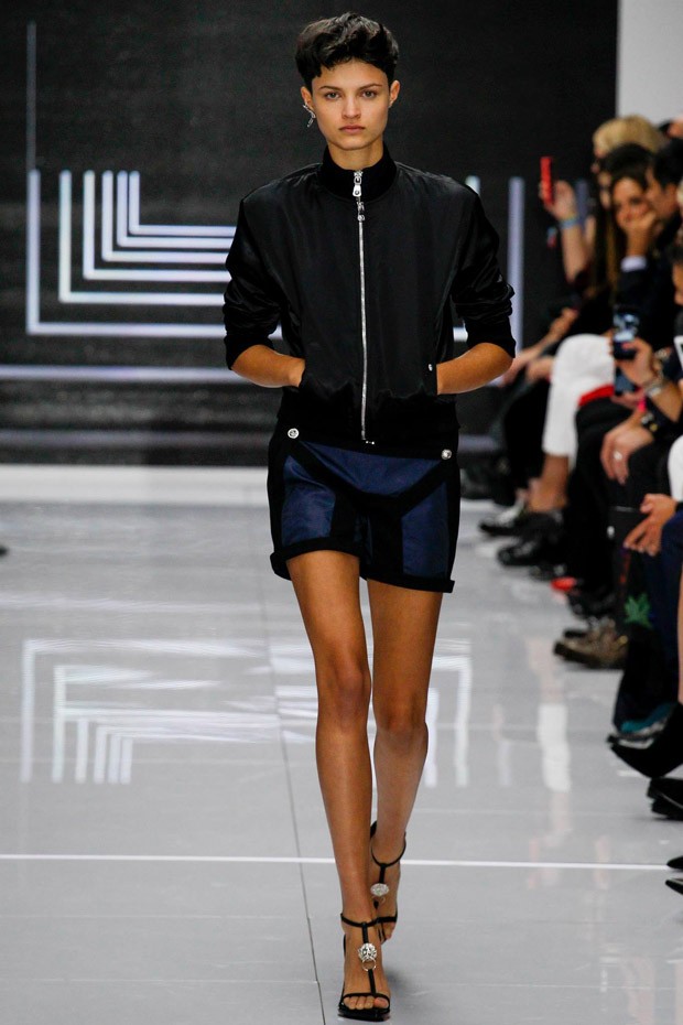 VersusVersaceSS16-03