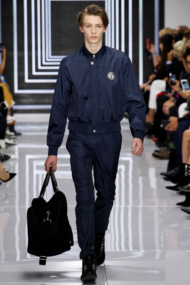 VersusVersaceSS16-04