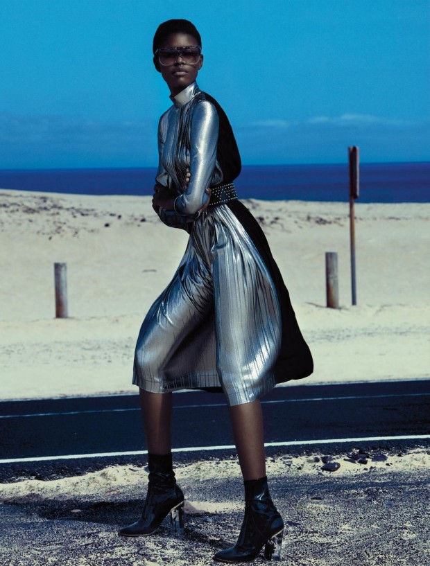 Amilna Estevao by Txema Yeste for Numero France December 2015January 2016 (7)