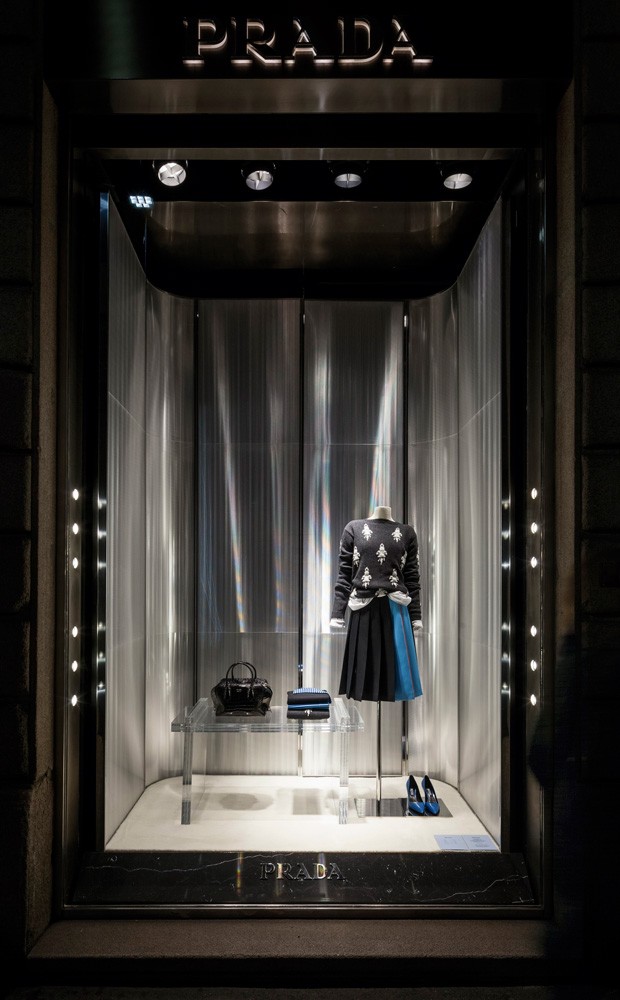 PRADA-02