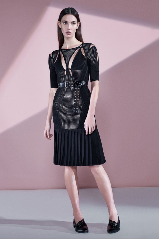 herve-leger-pre-fall-2016-lookbook-03