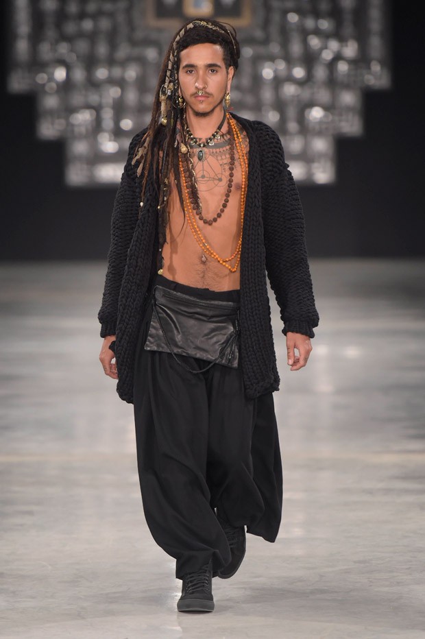MarceloBurlonFW16-01
