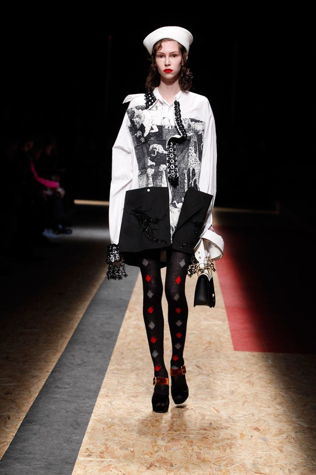 PradaMensFW16-05