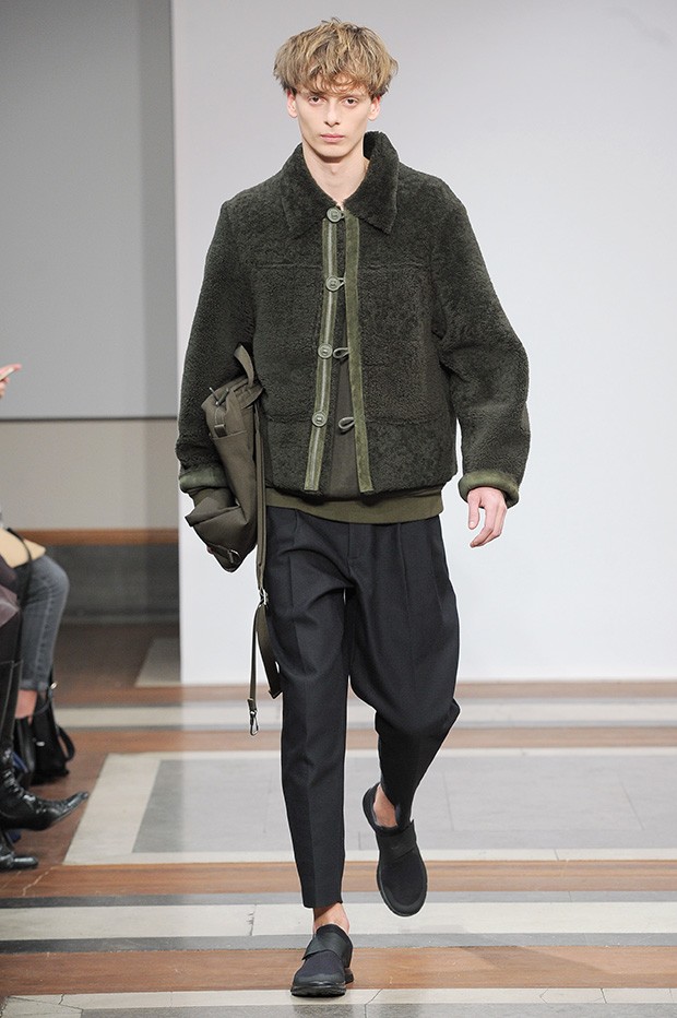1205-fw16-17-(21)