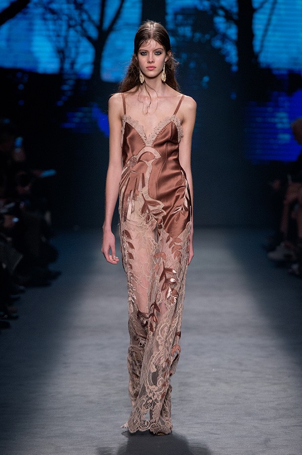 Alberta-Ferretti-fw16-(6)