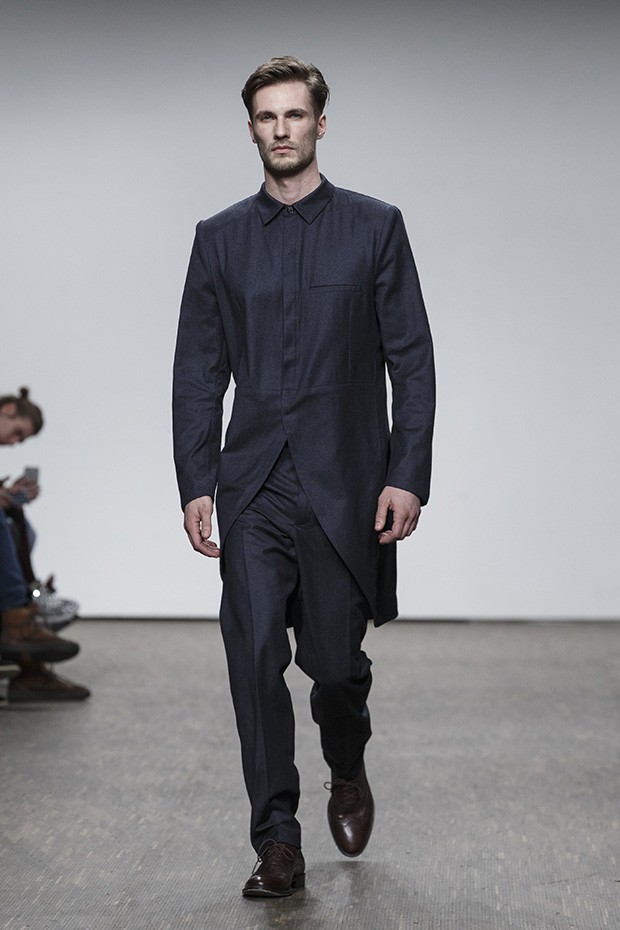 BRACHMANN_mbfw-fw16-17-(12)