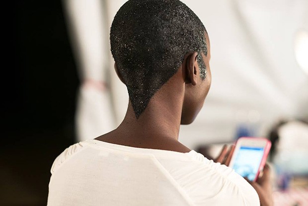 Marc-Jacobs-BTS-fw16-(10)