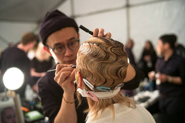 Marc-Jacobs-BTS-fw16-(18)