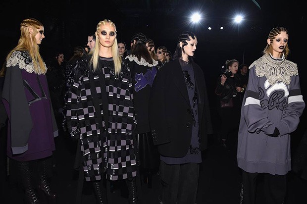 Marc-Jacobs-BTS-fw16-(22)