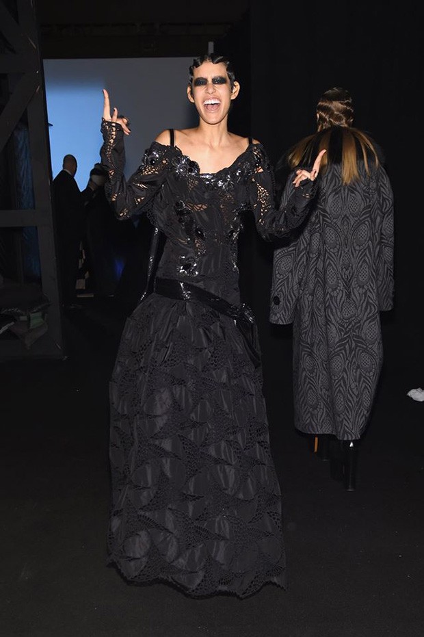 Marc-Jacobs-BTS-fw16-(37)