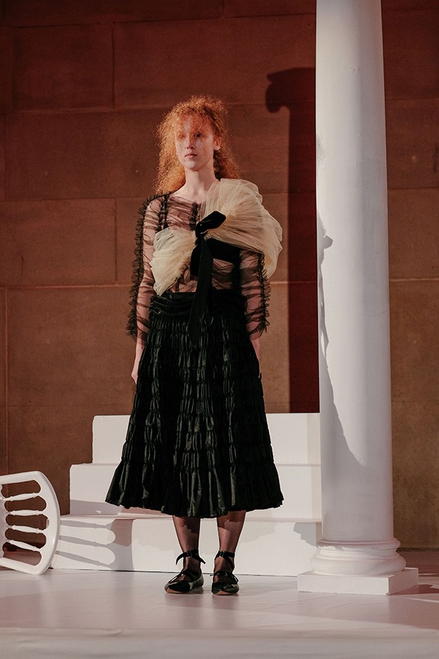 Molly-Goddard-fw16-(20)