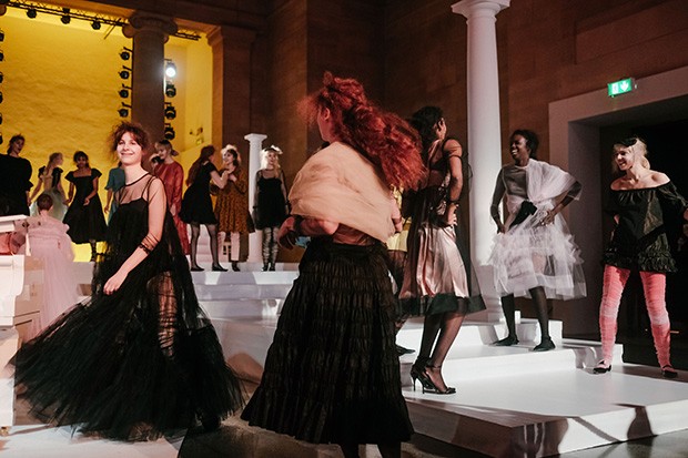 Molly-Goddard-fw16-(3)