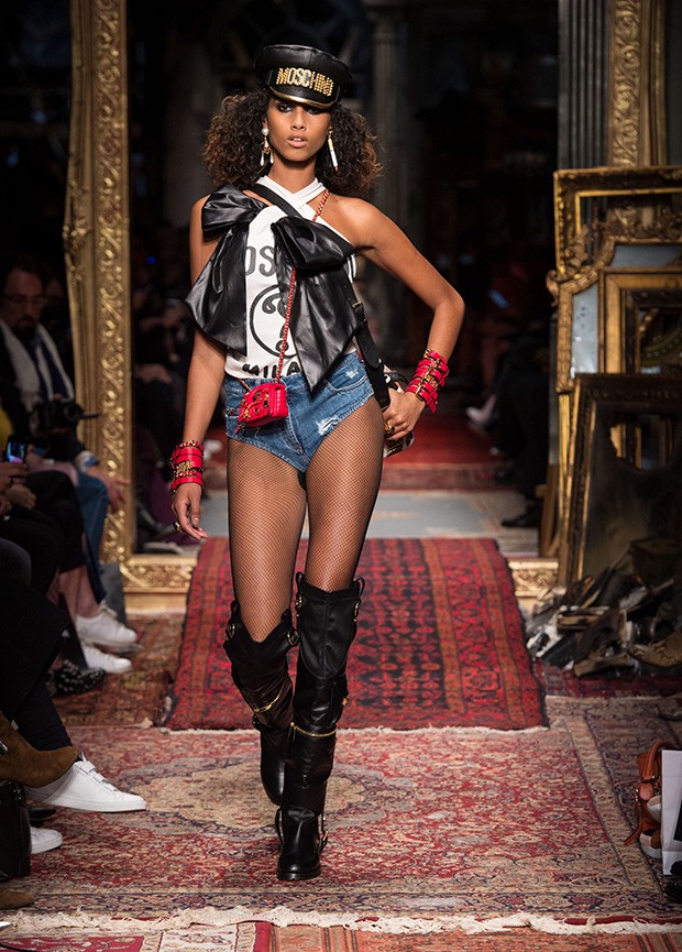 Moschino-fw16-(32)