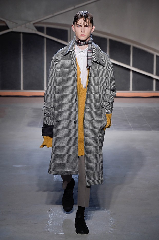 Raf-Simons-aw16-17-(12)
