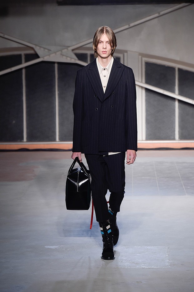 Raf-Simons-aw16-17-(22)