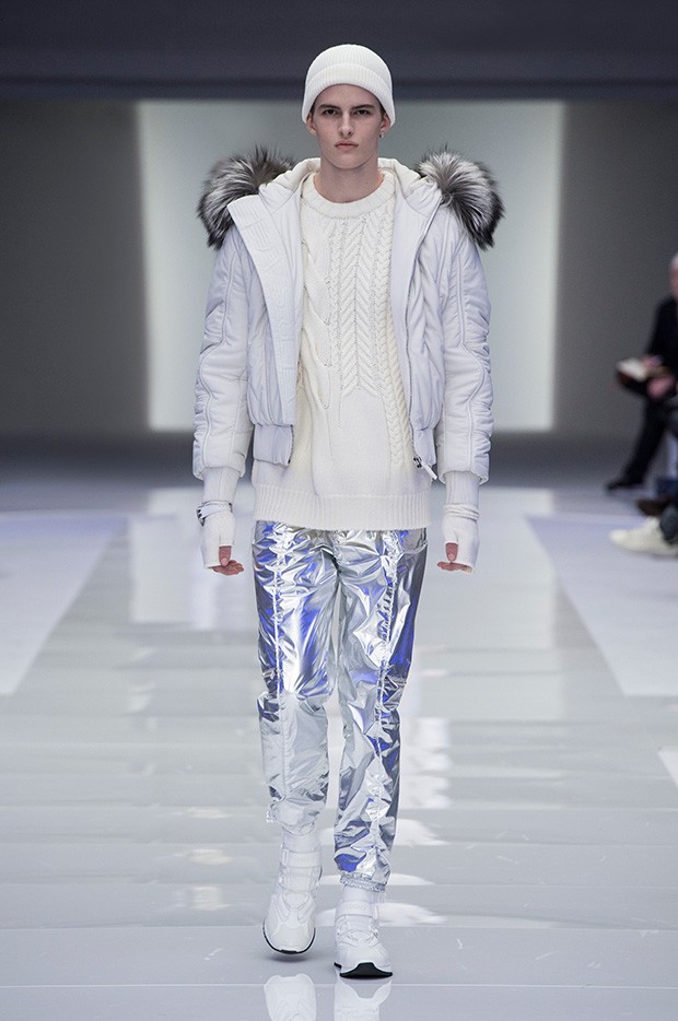 Versace-Men's_FW16_look-11