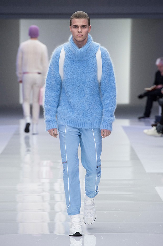 Versace-Men's_FW16_look-19