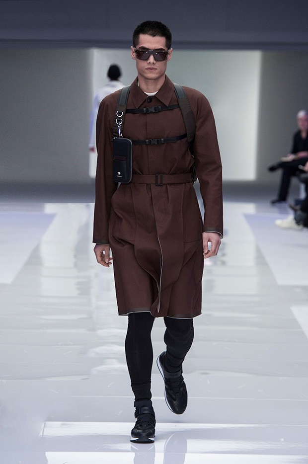 Versace-Men's_FW16_look-40
