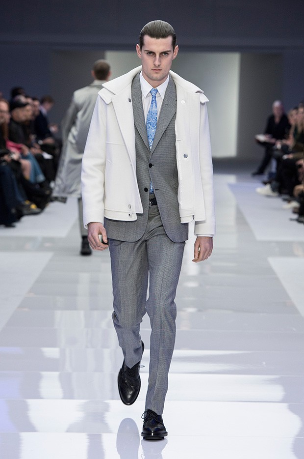 Versace-Men's_FW16_look-5
