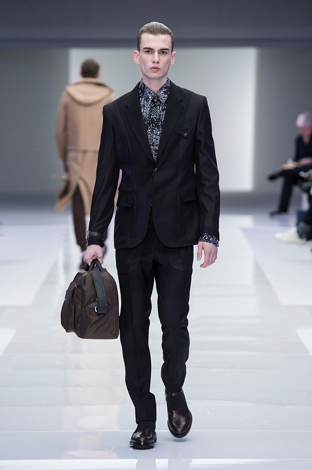 Versace-Men's_FW16_look-57