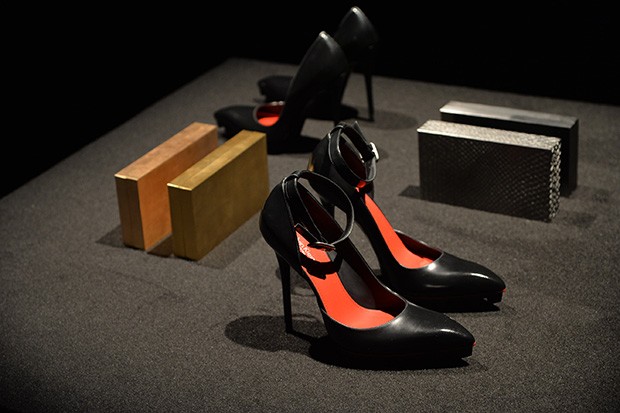 calvin-klein-collection-w-F16-milan-pres-03