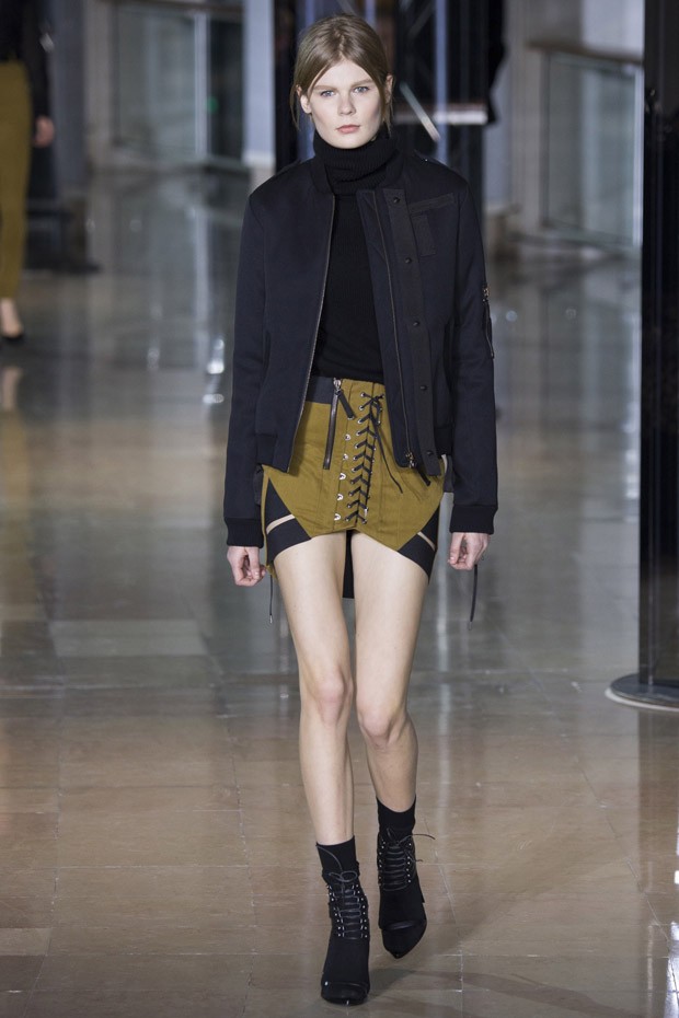 AnthonyVaccarelloFW16-13