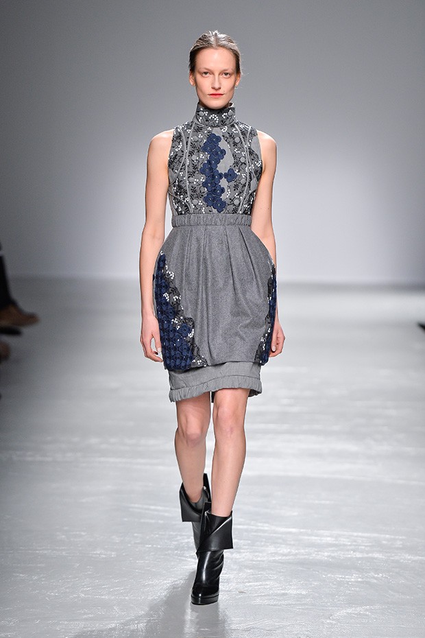 GUY-LAROCHE-FW16-(10)