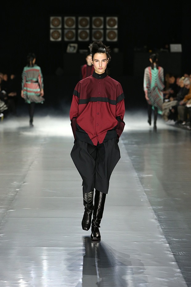 Issey-Miyake-fw16-(16)
