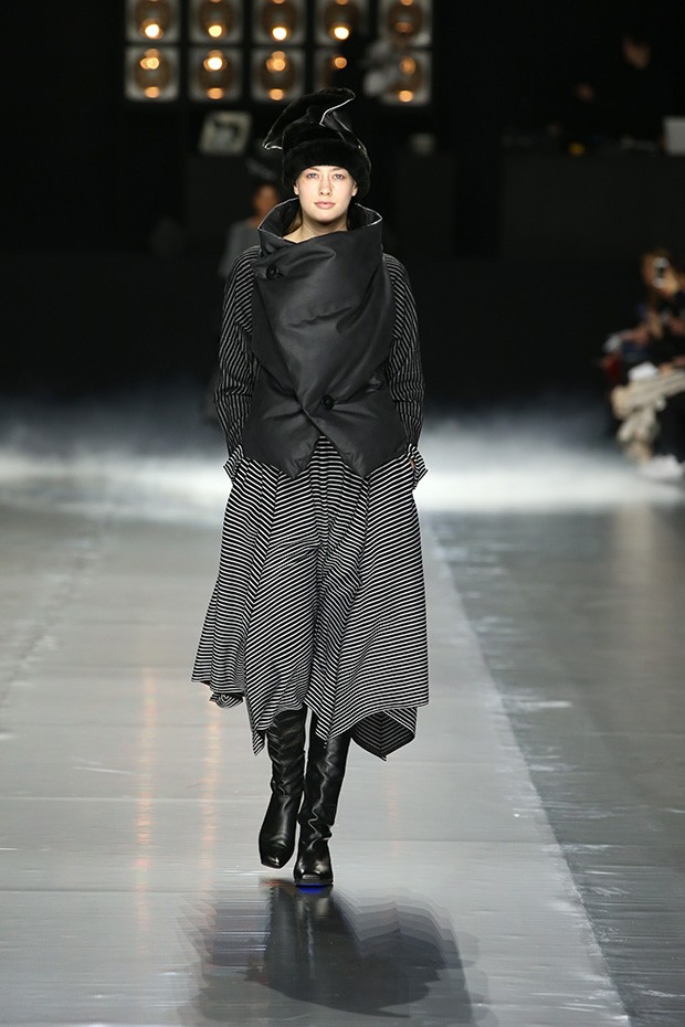 Issey-Miyake-fw16-(19)