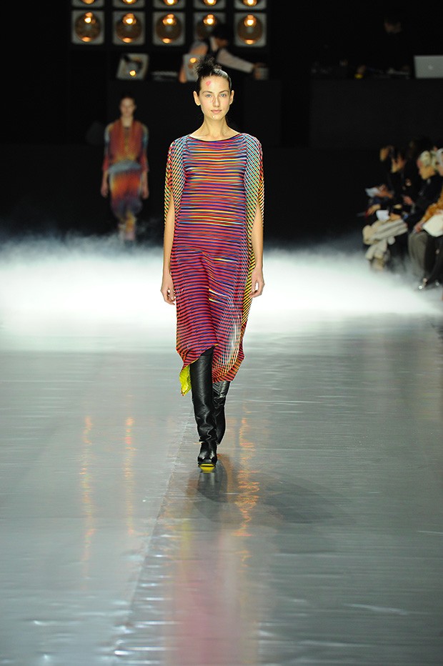 Issey-Miyake-fw16-(2)