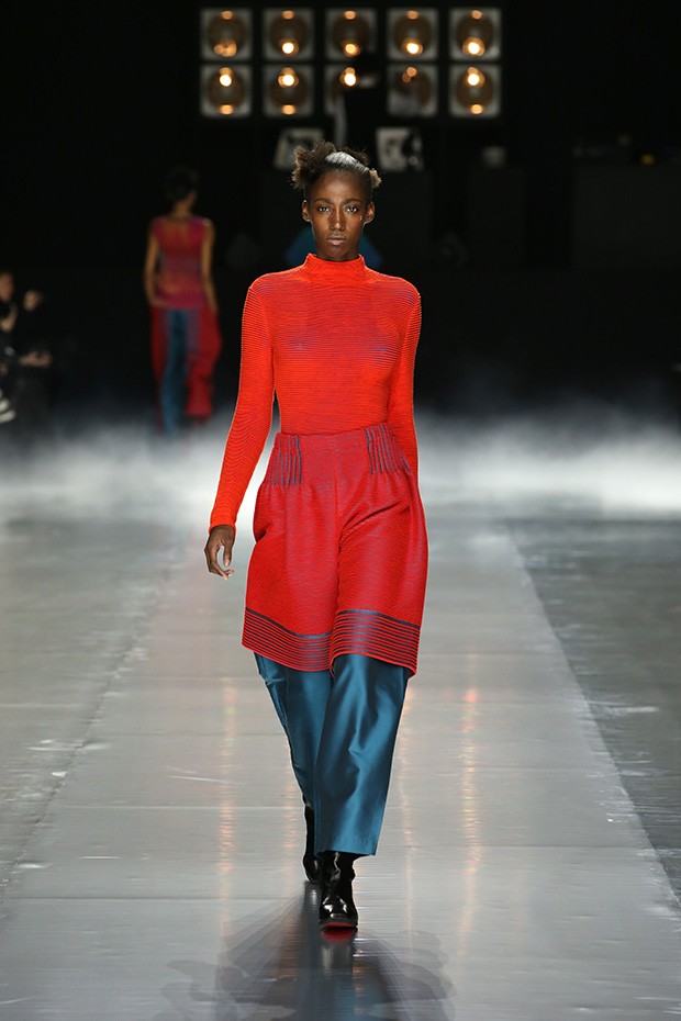 Issey-Miyake-fw16-(7)