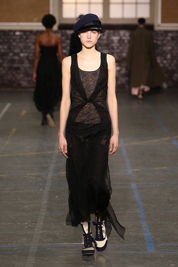 John-Galliano---fw16-(23)