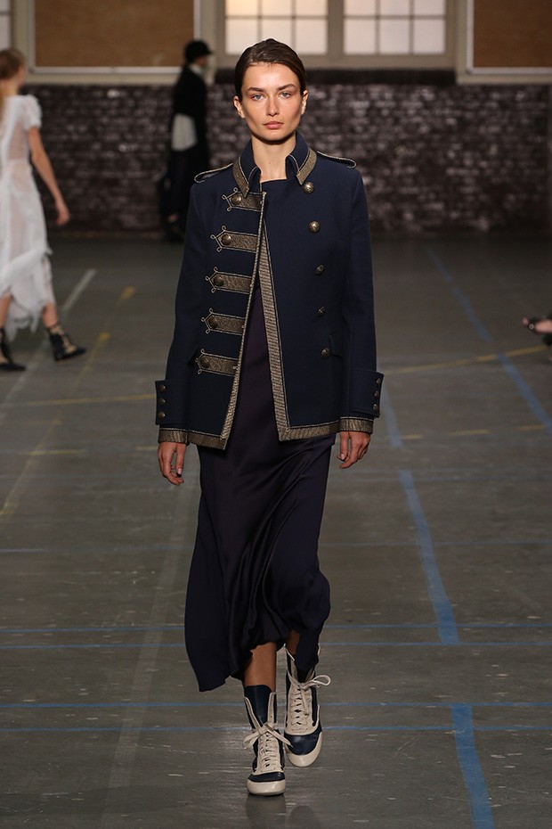 John-Galliano---fw16-(33)