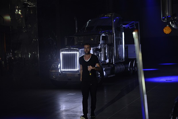 PHILIPP-PLEIN--fw16--BACKSTAGE--(15)