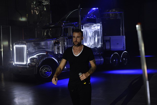 PHILIPP-PLEIN--fw16--BACKSTAGE--(16)