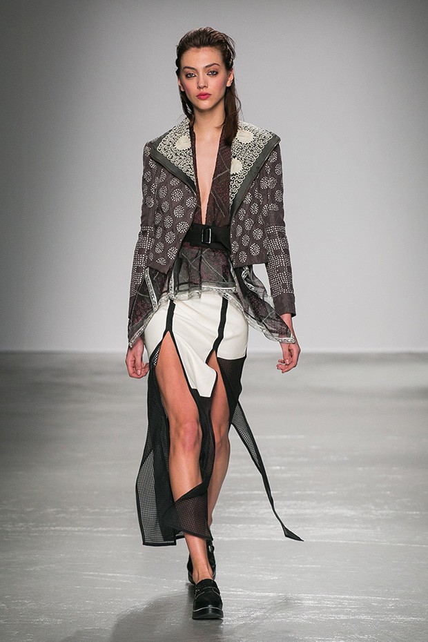 Rahul-Mishra-fw16-(10)