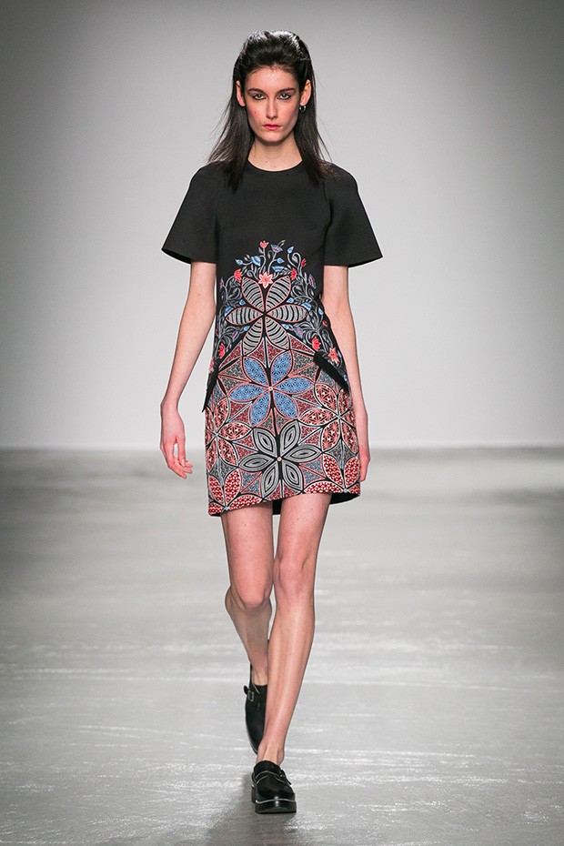 Rahul-Mishra-fw16-(12)