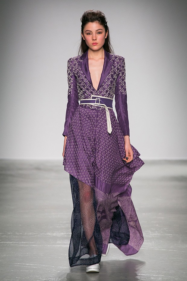 Rahul-Mishra-fw16-(18)